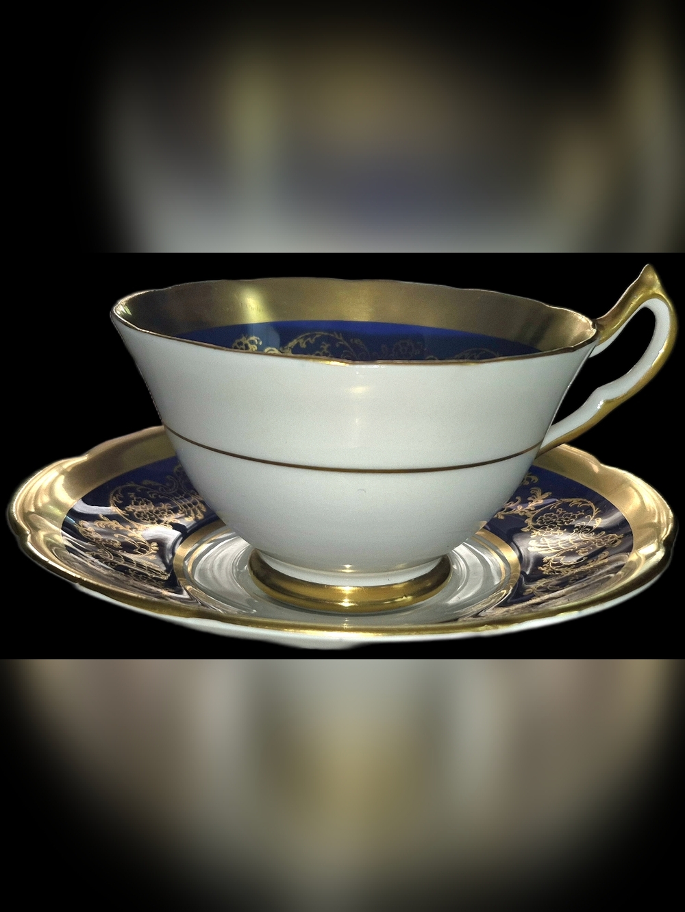 Vintage Collingwoods Blue and Gold Finr China Tea cup w/ Saucer